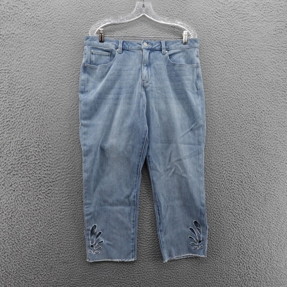 Soft Surroundings Womens 16 Petite Light Wash Embroidered Eyelet Crop Jeans Blue
